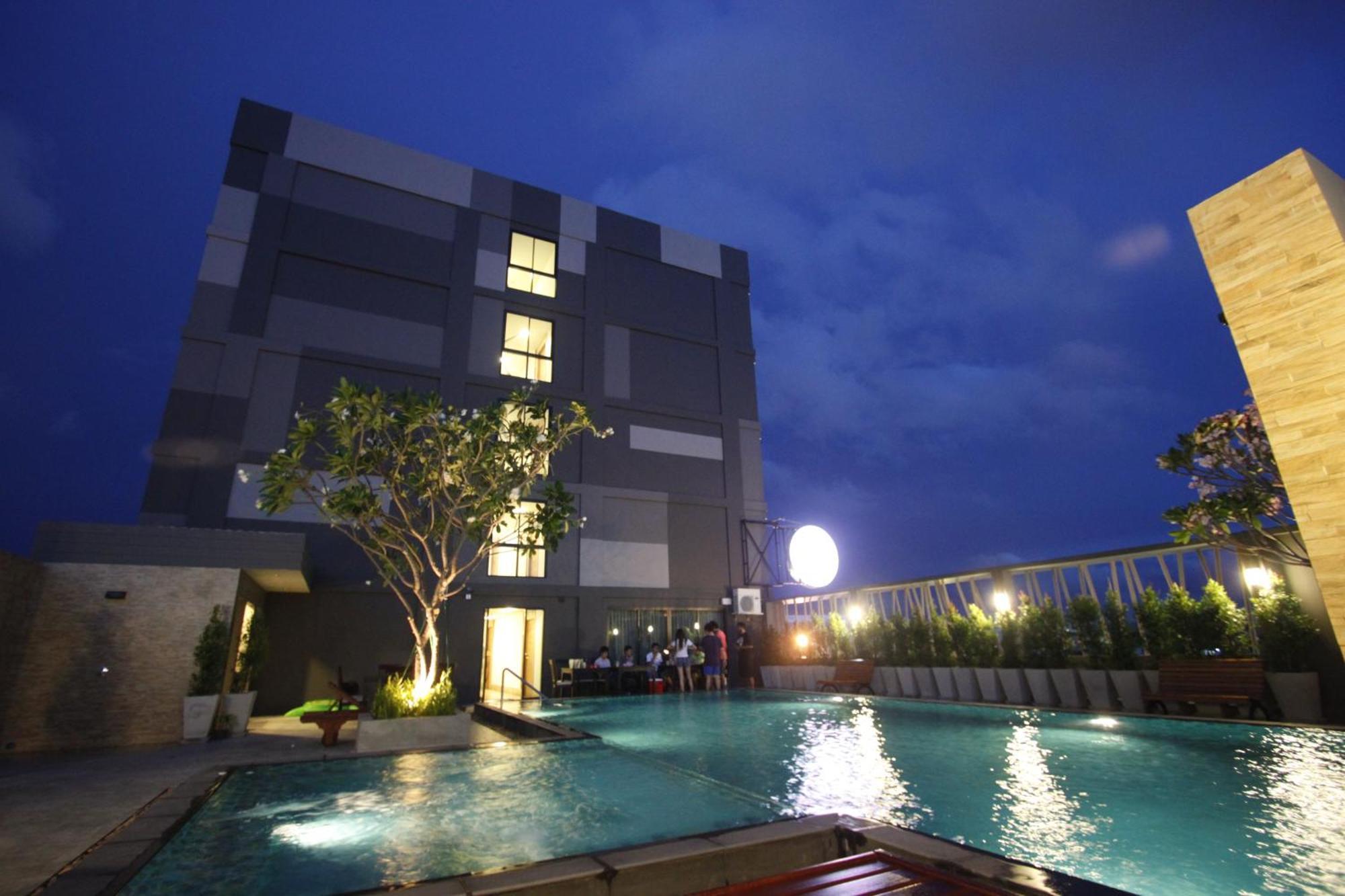 Memo Suite Pattaya Exterior foto